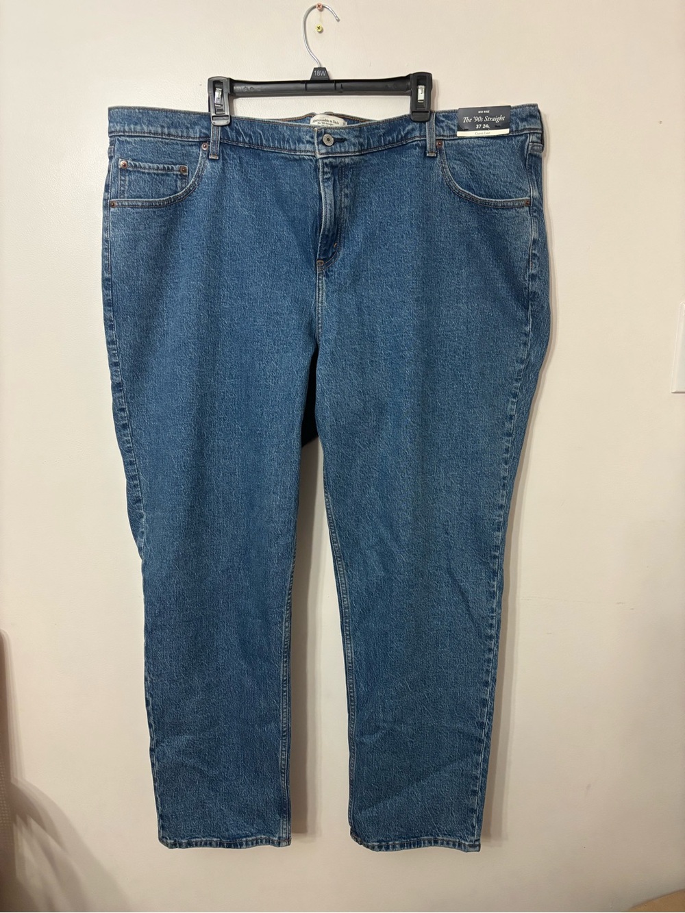 Abercrombie & Fitch Straight Leg Jeans - Classic Blue Denim